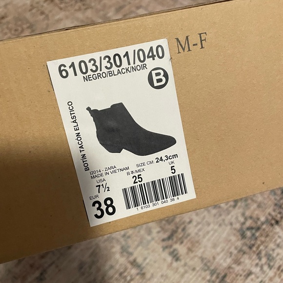 NWT Zara Black Leather Ankle Boots, Size EU 38, NIB - Picture 8 of 9